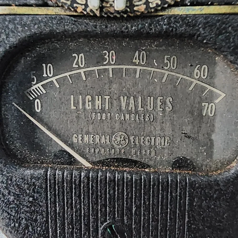 GE General Electric Vintage 1940s Photography Light Exposure Meter Model 8DW58Y4